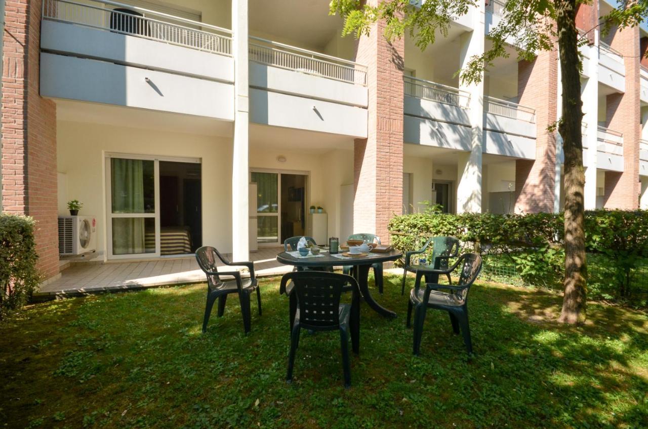 비비오네 Residenza Al Parco 아파트 호텔 외부 사진